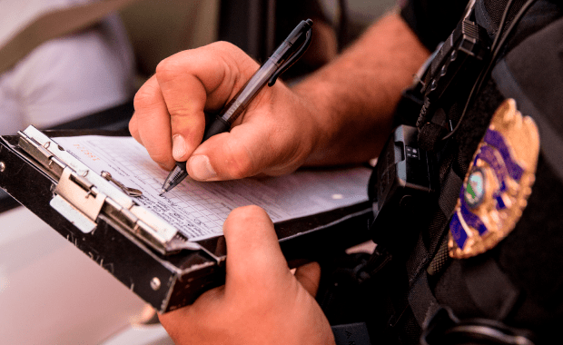 keeping-cops-accountable-featured